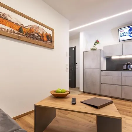 Impuls | Aparts * שלאדמינג