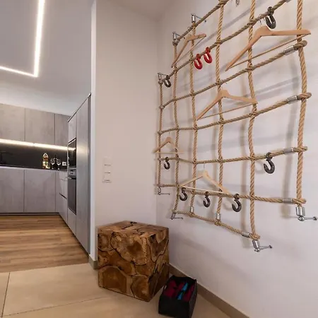 Impuls | Aparts アパート シュラートミンク