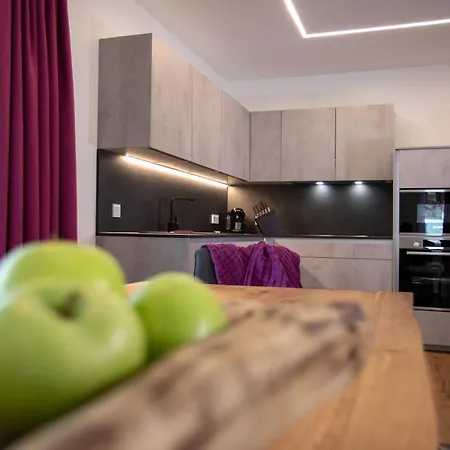 Impuls | Aparts שלאדמינג